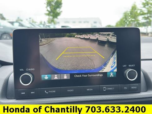Used 2024 Honda CR-V Sport image 17
