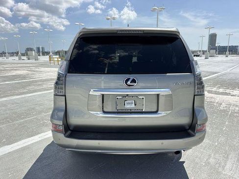 Certified 2021 Lexus GX 460 Premium w/ Premium Package AWD/4WD image 25