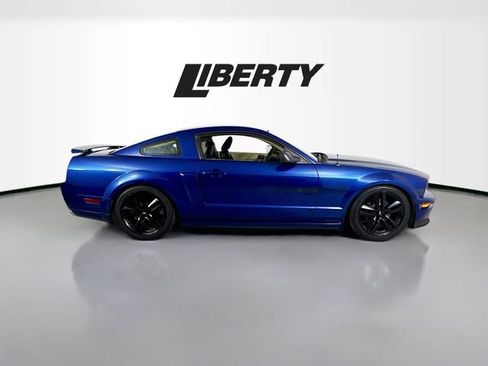 Used 2007 Ford Mustang GT image 6