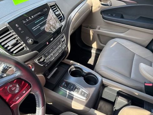 Used 2022 Honda Pilot Special Edition image 48