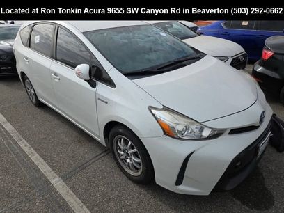 Used 2017 Toyota Prius V Two w/ Carpet Mat Package