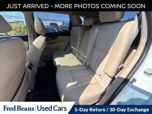 Certified 2018 Nissan Rogue SL w/ Premium Package AWD/4WD image 15