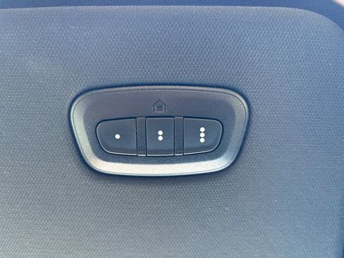 Used 2025 RAM 1500 Big Horn AWD/4WD image 31