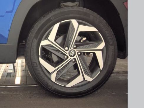 Used 2023 Hyundai Tucson Limited w/ Cargo Package image 6