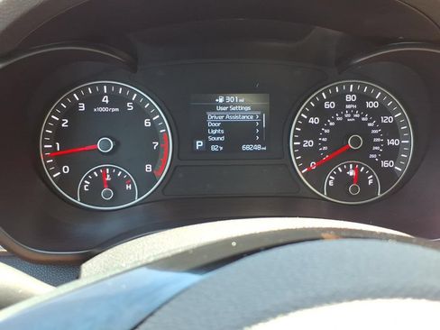 Used 2020 Kia Optima Premium FWD image 13