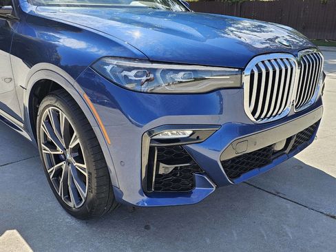 Used 2019 BMW X7 xDrive50i w/ M Sport Package image 24