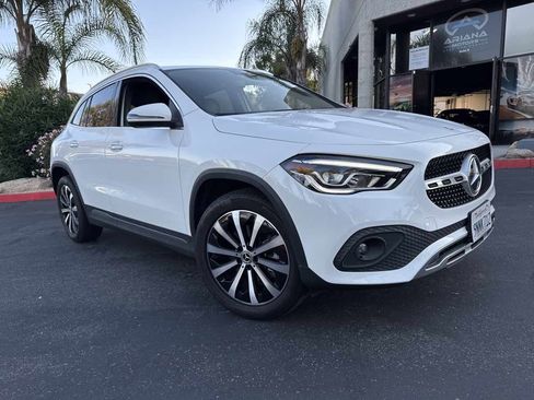 Used 2021 Mercedes-Benz GLA 250 w/ Premium Package image 8