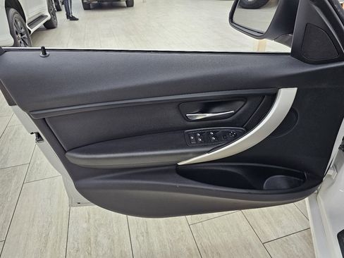 Used 2015 BMW 320i Sedan image 34