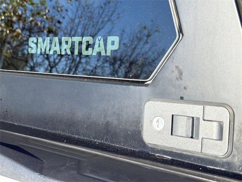 Used 2023 Chevrolet Colorado Trail Boss image 8