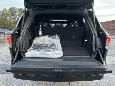 New 2025 Lincoln Navigator Reserve w/ Jet Appearance Package image 21