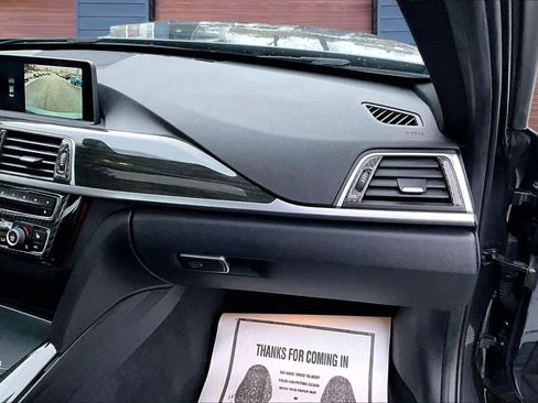 Used 2017 BMW 330i xDrive 330i xDrive Sedan 4D image 16