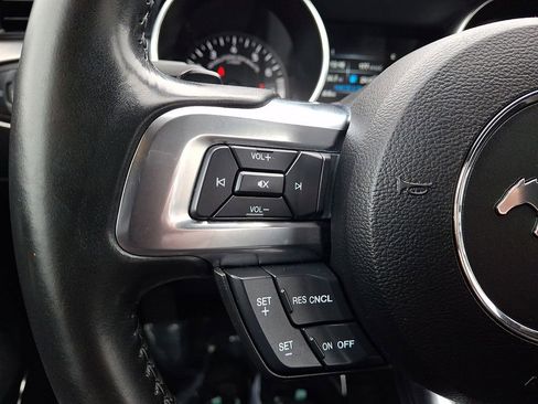 Used 2020 Ford Mustang Premium image 21