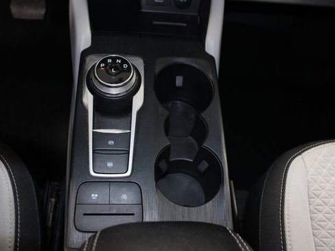 Used 2023 Ford Escape Active image 41