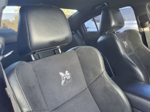 Used 2018 Dodge Charger R/T Scat Pack image 39