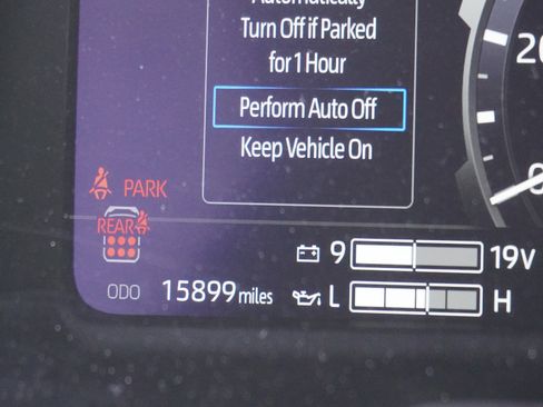 Used 2024 Toyota Sequoia Limited image 32