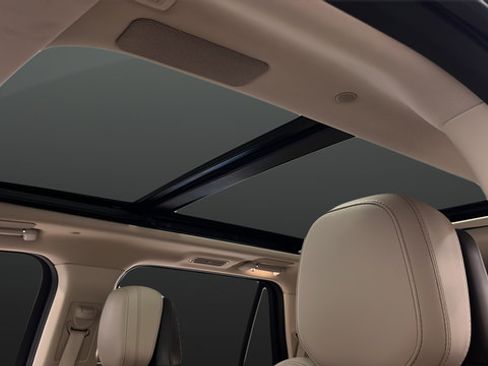 Used 2024 Lincoln Navigator Reserve AWD/4WD image 12