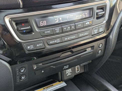 Used 2021 Honda Pilot Black Edition image 15