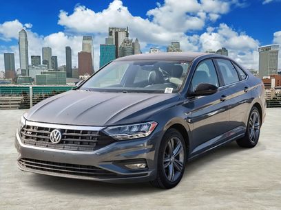 Used 2020 Volkswagen Jetta R-Line w/ R-Line Cold Weather Package