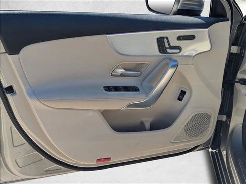 Used 2021 Mercedes-Benz A 220 image 5