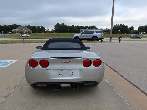 Used 2008 Chevrolet Corvette Convertible w/ Preferred Equipment Group image 6