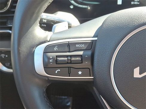 Used 2024 Kia Sportage EX w/ EX Premium Package image 23