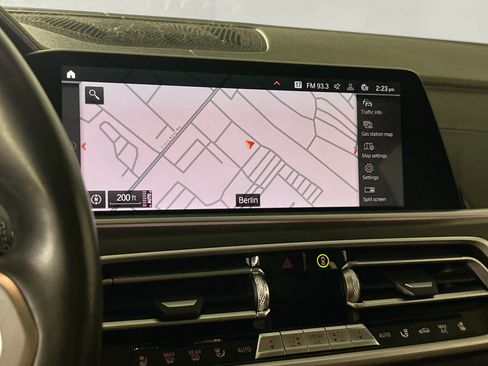 Used 2021 BMW X7 M50i AWD/4WD image 13