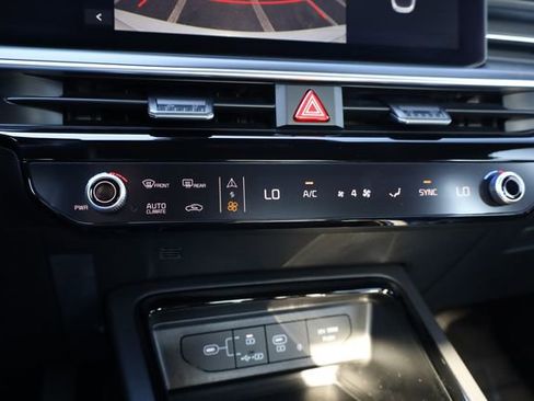 Certified 2025 Kia K5 GT-Line image 21