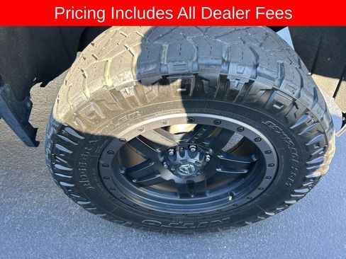 Used 2021 Chevrolet Silverado 1500 LT AWD/4WD image 2