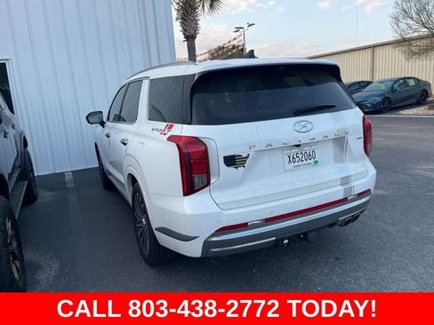 Used 2025 Hyundai Palisade Calligraphy image 4