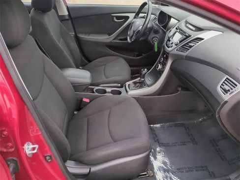 Used 2015 Hyundai Elantra SE w/ Option Group 03 image 14