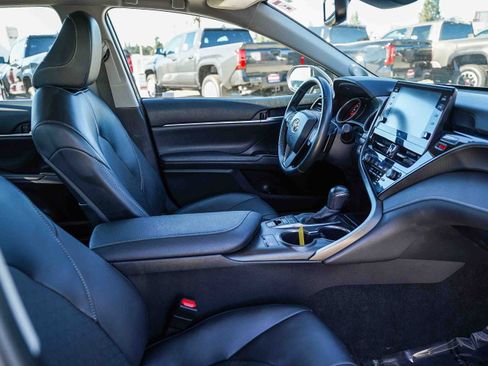 Used 2024 Toyota Camry XSE image 17
