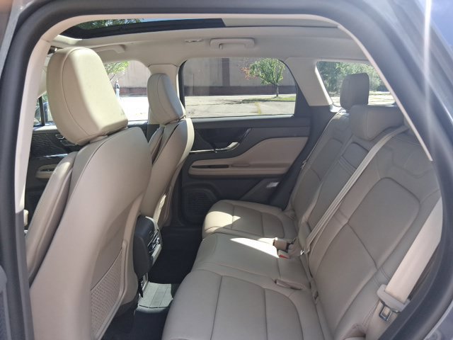 Used 2022 Lincoln Corsair AWD w/ Premium Package image 26