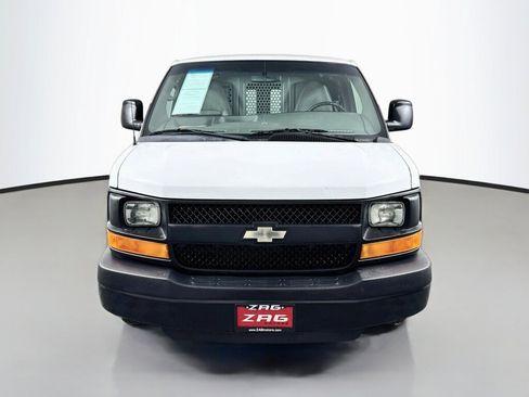 Used 2013 Chevrolet Express 1500 RWD image 8