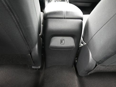 Used 2023 Nissan Sentra SV image 36