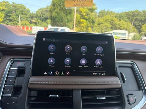 Used 2021 Chevrolet Tahoe High Country AWD/4WD image 15