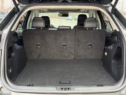 Certified 2024 Ford Edge SEL w/ Convenience Package image 6