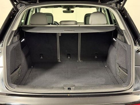 Used 2023 Audi Q5 2.0T Premium Plus w/ Premium Plus Package image 5