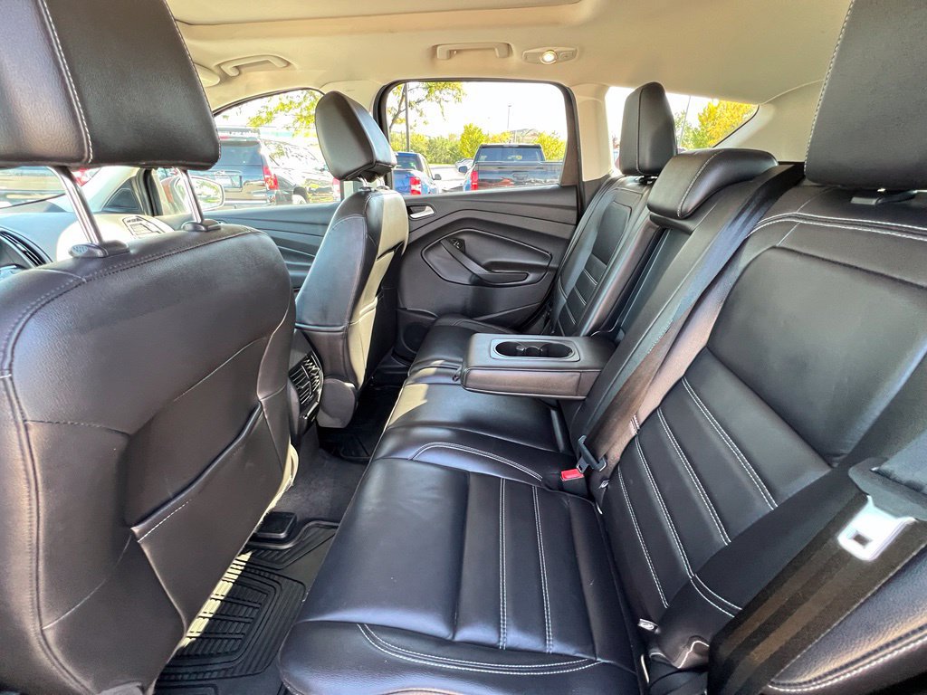 Used 2017 Ford Escape Titanium w/ Canadian Touring Package AWD/4WD image 20