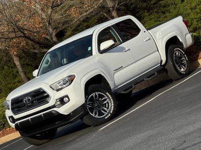 Used 2016 Toyota Tacoma SR5 w/ Towing Package