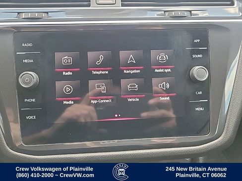Certified 2024 Volkswagen Tiguan SE R-Line AWD/4WD image 6