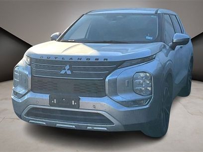 Used 2022 Mitsubishi Outlander SE