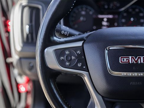 Used 2020 GMC Canyon Denali image 17