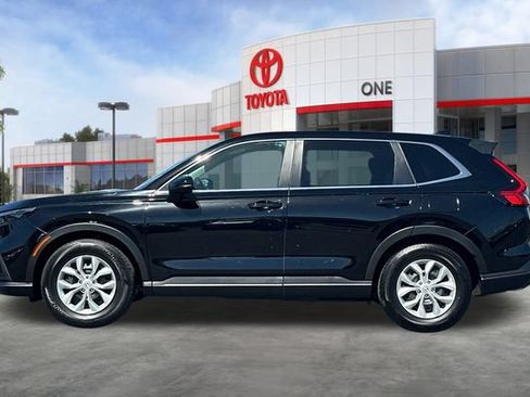 Used 2025 Honda CR-V LX image 8