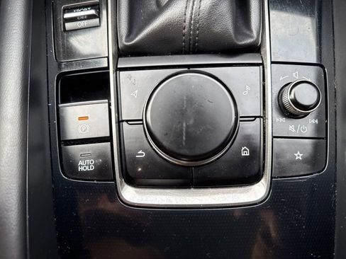 Used 2019 MAZDA MAZDA3 AWD Sedan w/ Preferred Package image 50