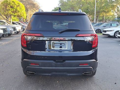 Used 2021 GMC Acadia SLT w/ Elevation Edition image 5