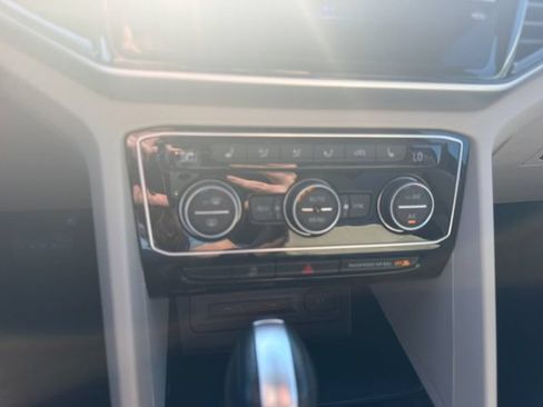 Certified 2023 Volkswagen Atlas SE w/ Panoramic Sunroof Package AWD/4WD image 20
