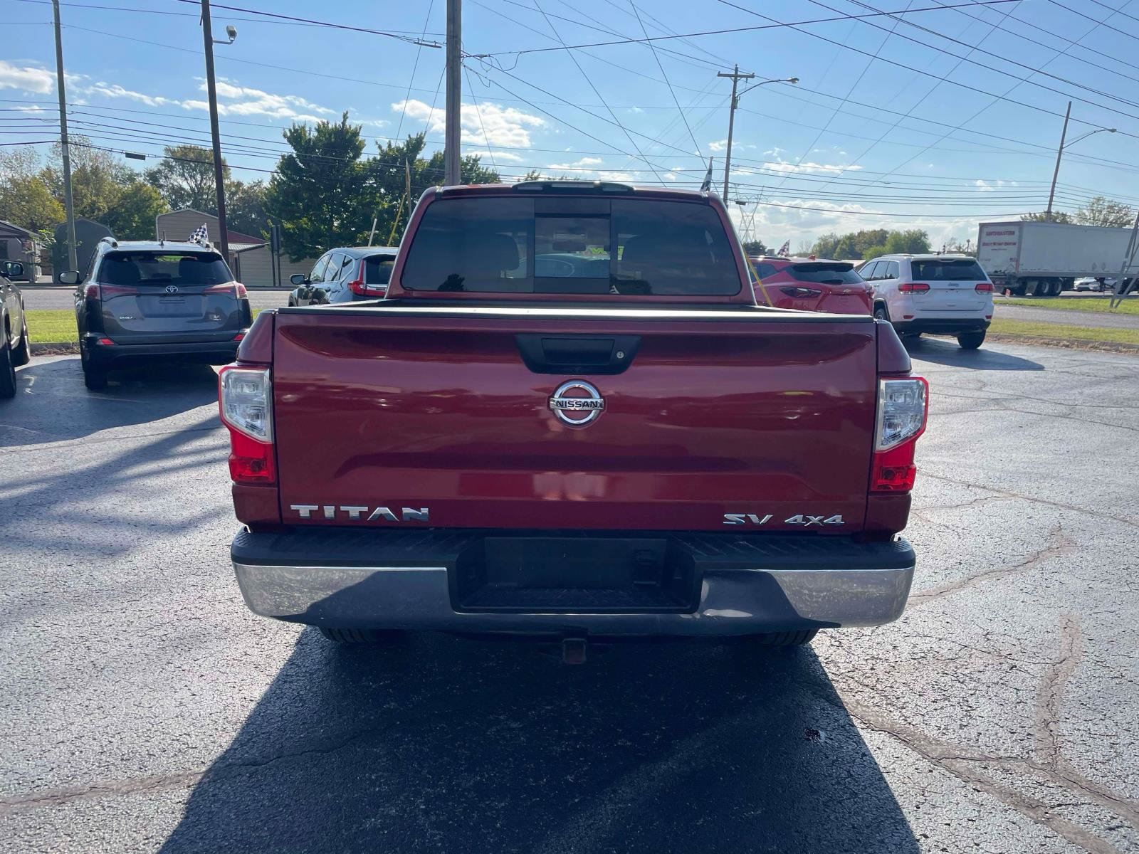 Used 2019 Nissan Titan SV AWD/4WD image 6