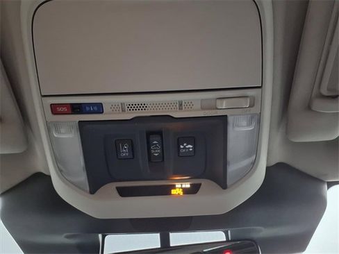 Used 2022 Subaru Forester Premium image 67