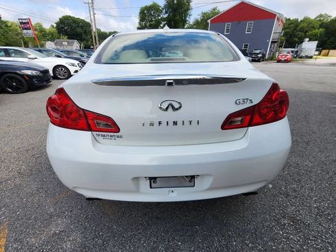Used 2009 INFINITI G37 x Sedan w/ Premium Pkg AWD/4WD image 6