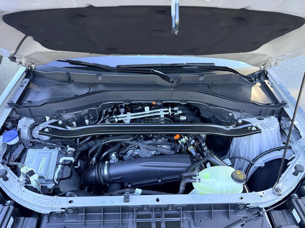New 2026 Ford Explorer ST-Line w/ ST-Line Street Pack AWD/4WD image 34